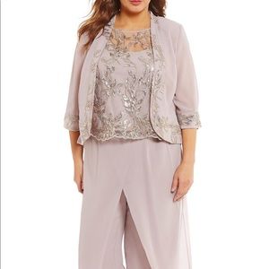 Le Bos 3pcs Pant/Dress Suit with Chiffon Overlay
